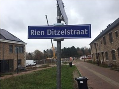Eine Straße in Deventer wurde nach Rien Ditzel benannt, in Gelsenkirchen gibt es den Fritz-Rahkob-Platz. (Foto: Johan van der Veen)