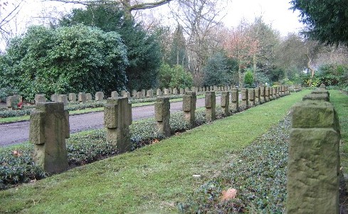 Gräber von Opfern des Bombenkrieges auf dem Friedhof  Gelsenkirchen Horst-Sd