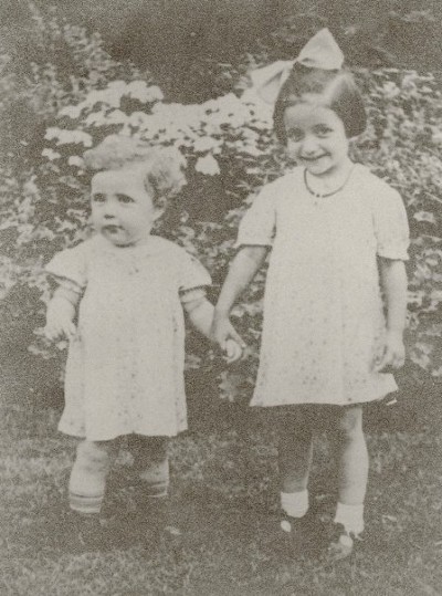 Two little girls, born in Gelsenkirchen