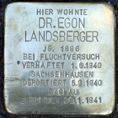 Ein Stolperstein erinnert in Berlin an Dr. Egon Landsberger.