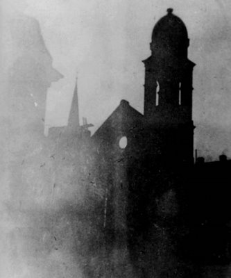 Synagogue burns in Gelsenkirchen on Nov.9/10,1938